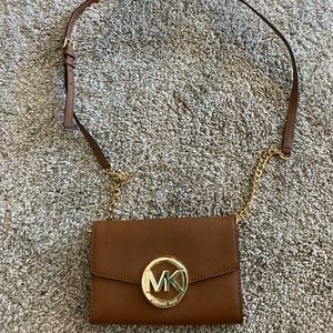 Michael Kors Crossbody